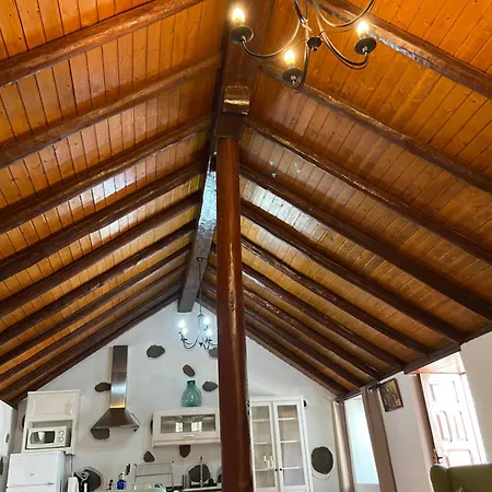 La Casa Vieja De La Montana